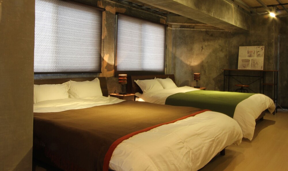 ALPHABED 岡山桃太郎通り 岡山