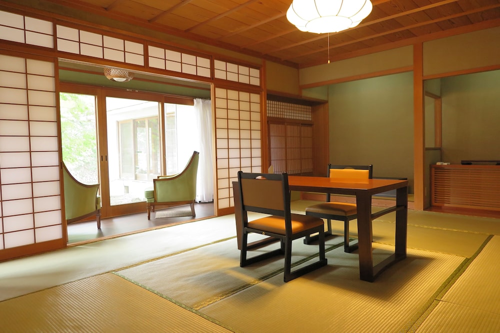 奥津温泉 池田屋 河鹿園 岡山