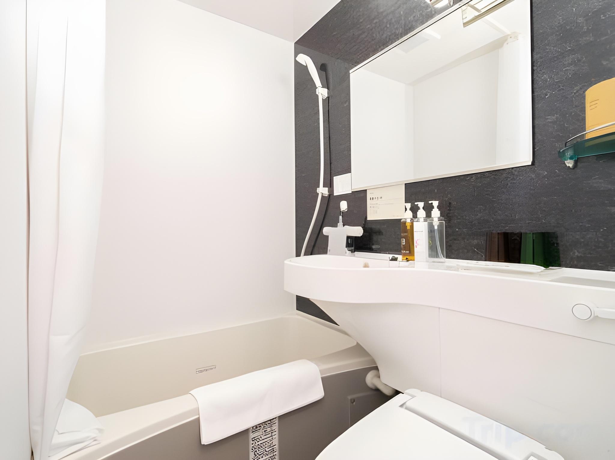 スーパーホテル岡山駅東口 岡山