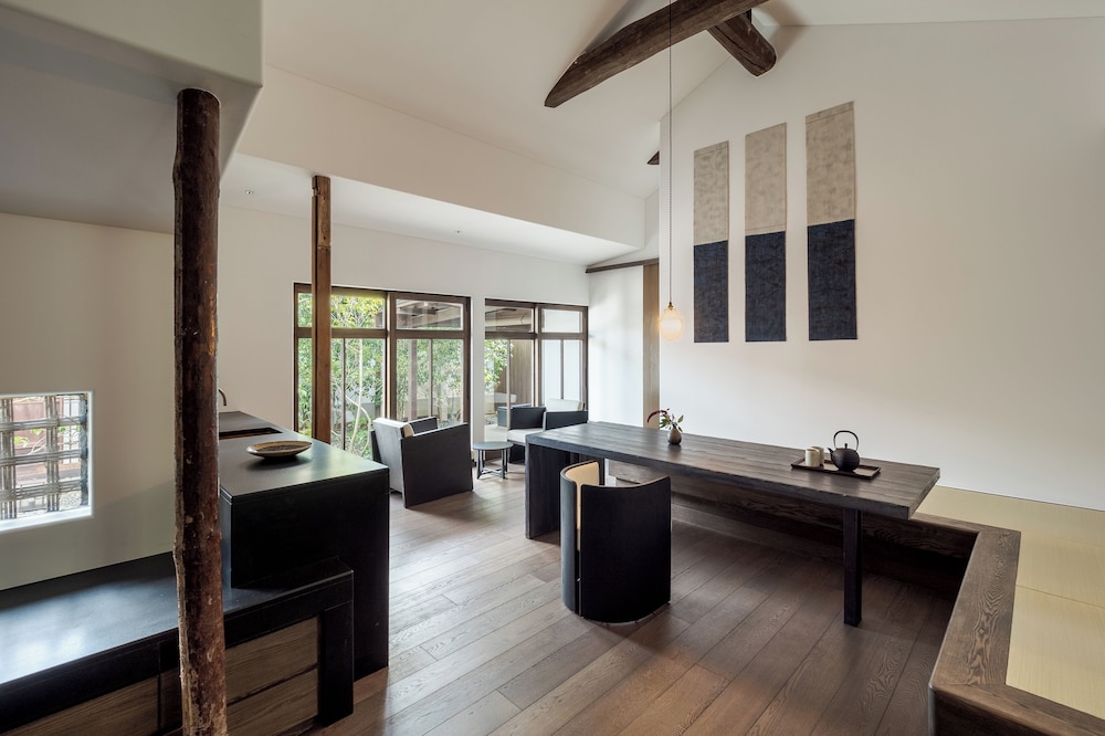 撚る屋 YORUYA 岡山