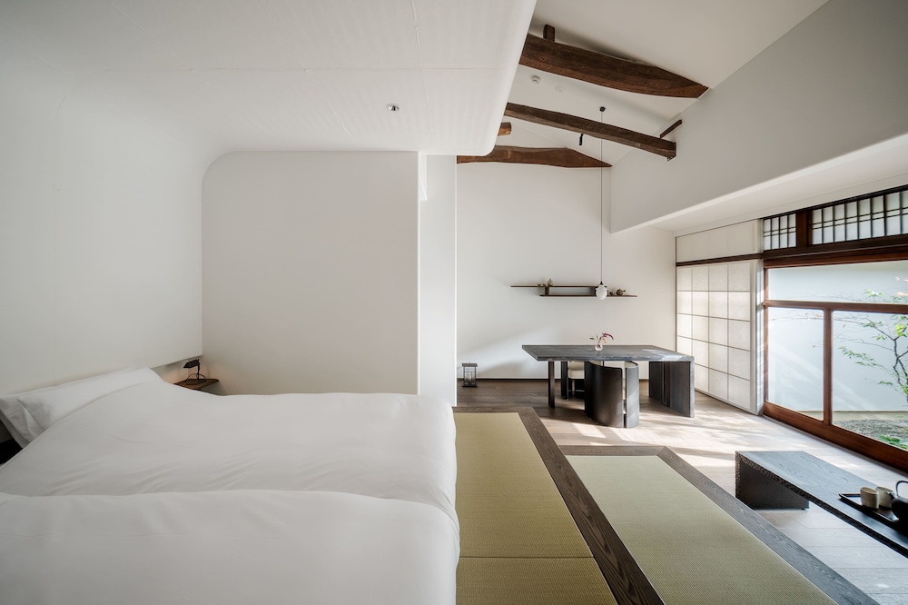 撚る屋 YORUYA 岡山