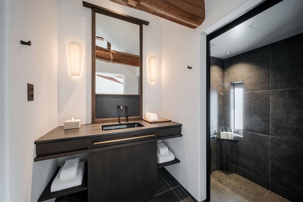 撚る屋 YORUYA 岡山