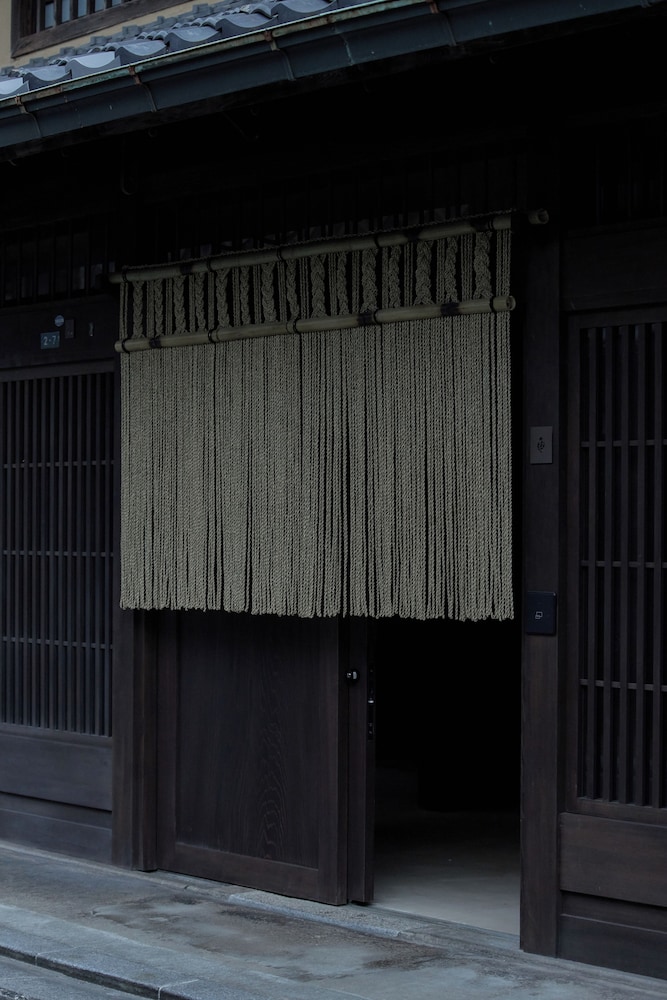 撚る屋 YORUYA 岡山