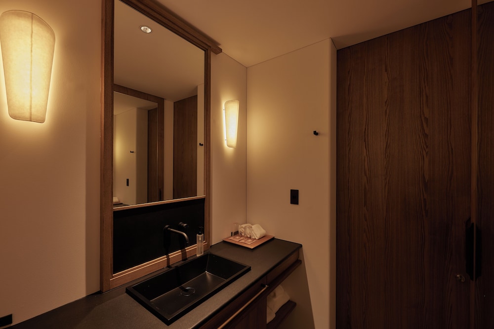 撚る屋 YORUYA 岡山