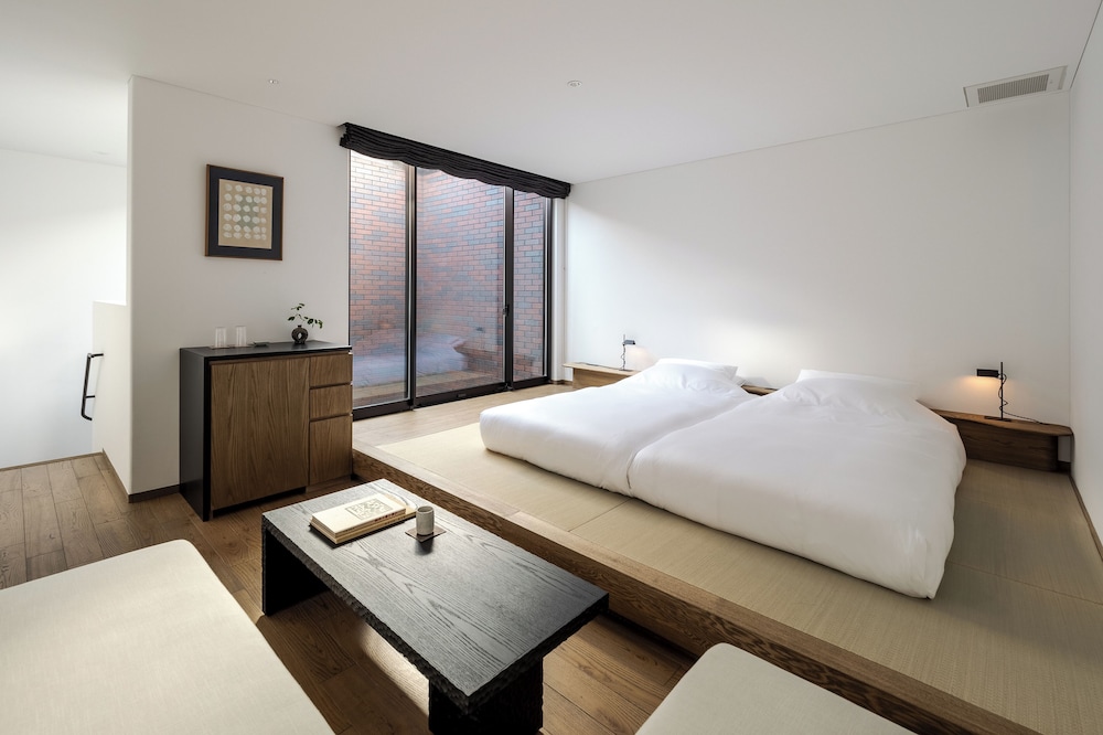 撚る屋 YORUYA 岡山