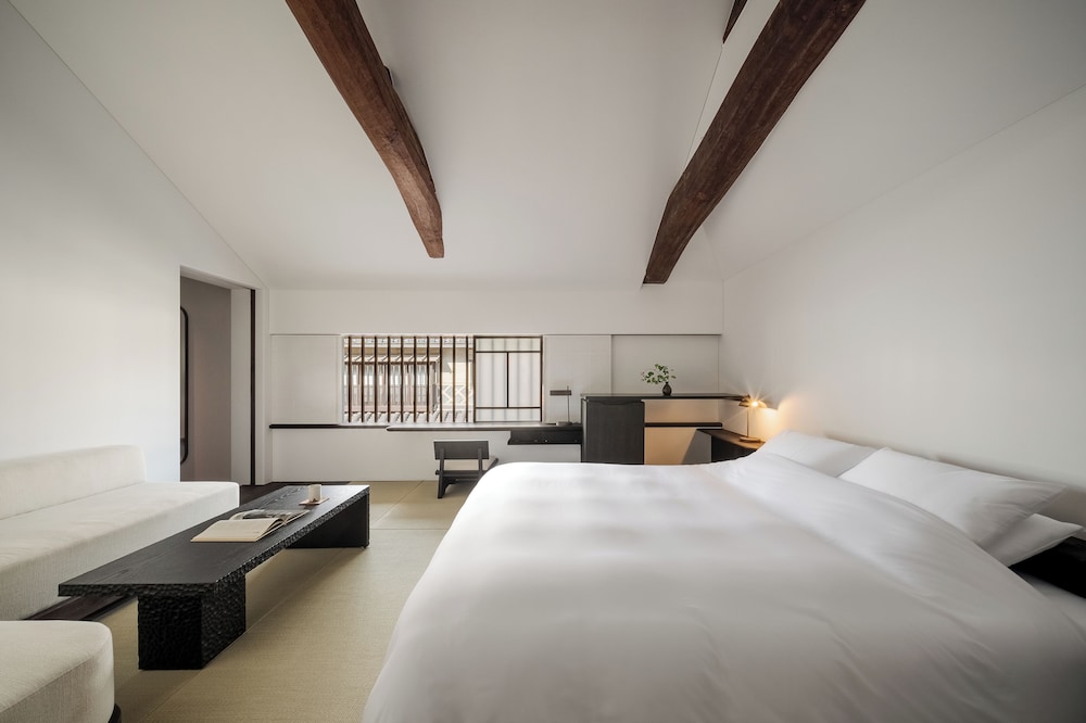 撚る屋 YORUYA 岡山