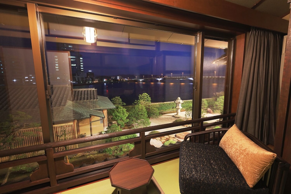 皆美館 出雲
