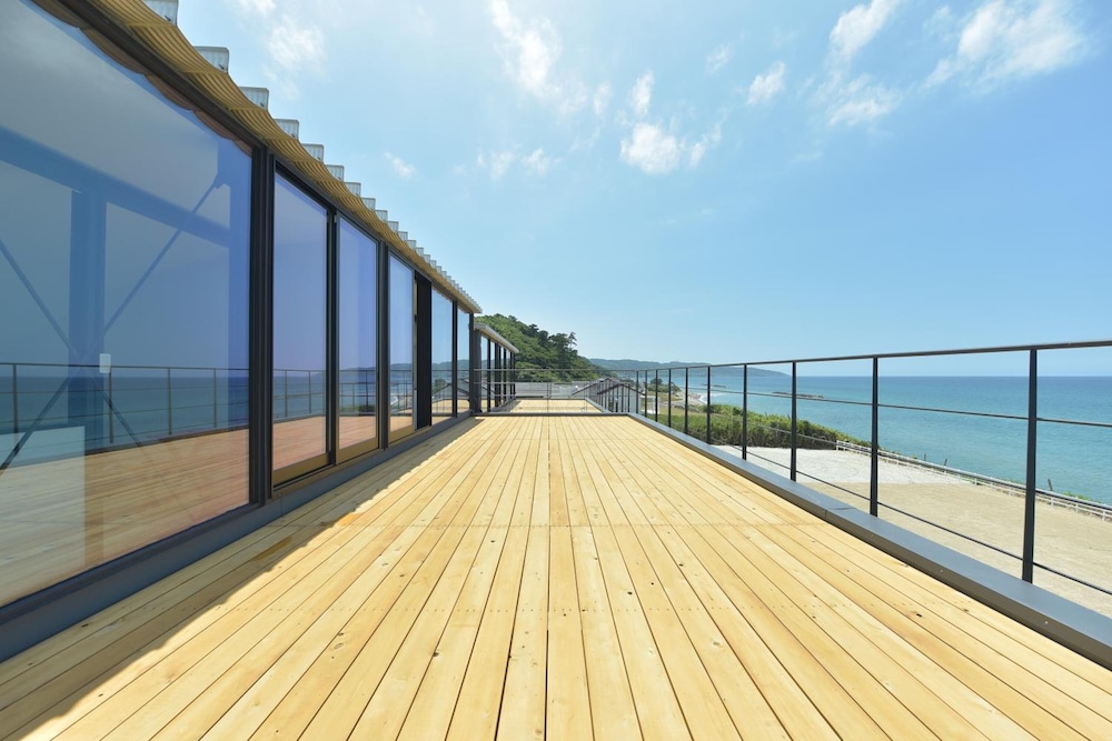 OCEAN BASE HAGANE 出雲