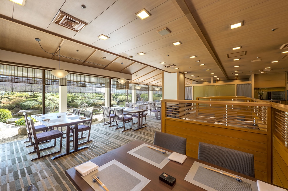 ANA クラウンプラザホテル広島 IHG ホテル 広島