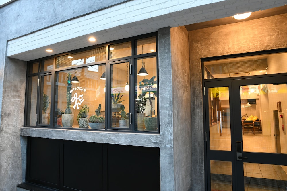 アキカフェ イン ゲストハウス 広島