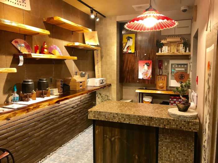 川手屋 広島