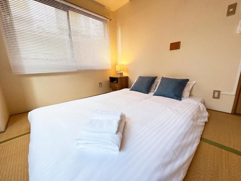 PINE TREE HOTEL 広島
