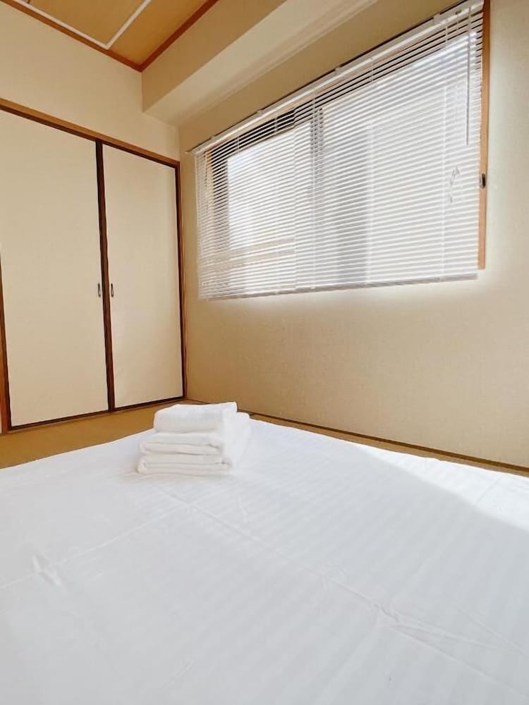 PINE TREE HOTEL 広島