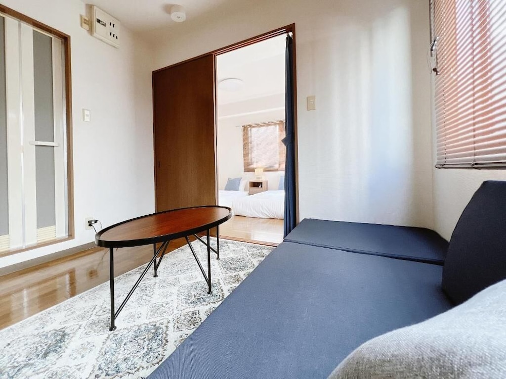 PINE TREE HOTEL 広島