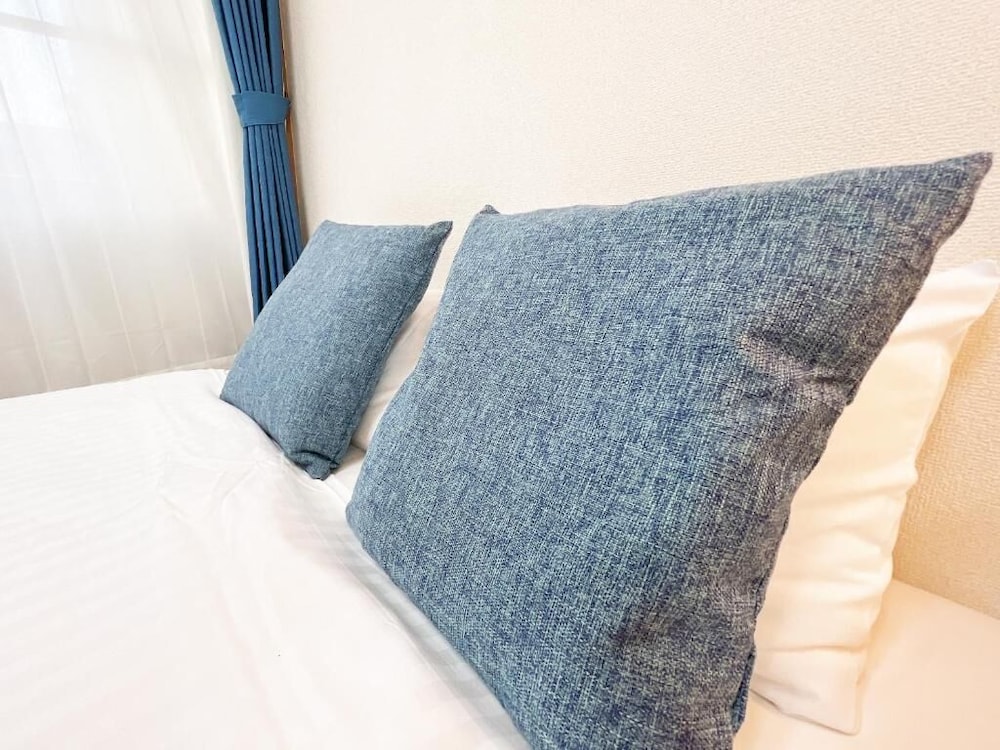 PINE TREE HOTEL 広島