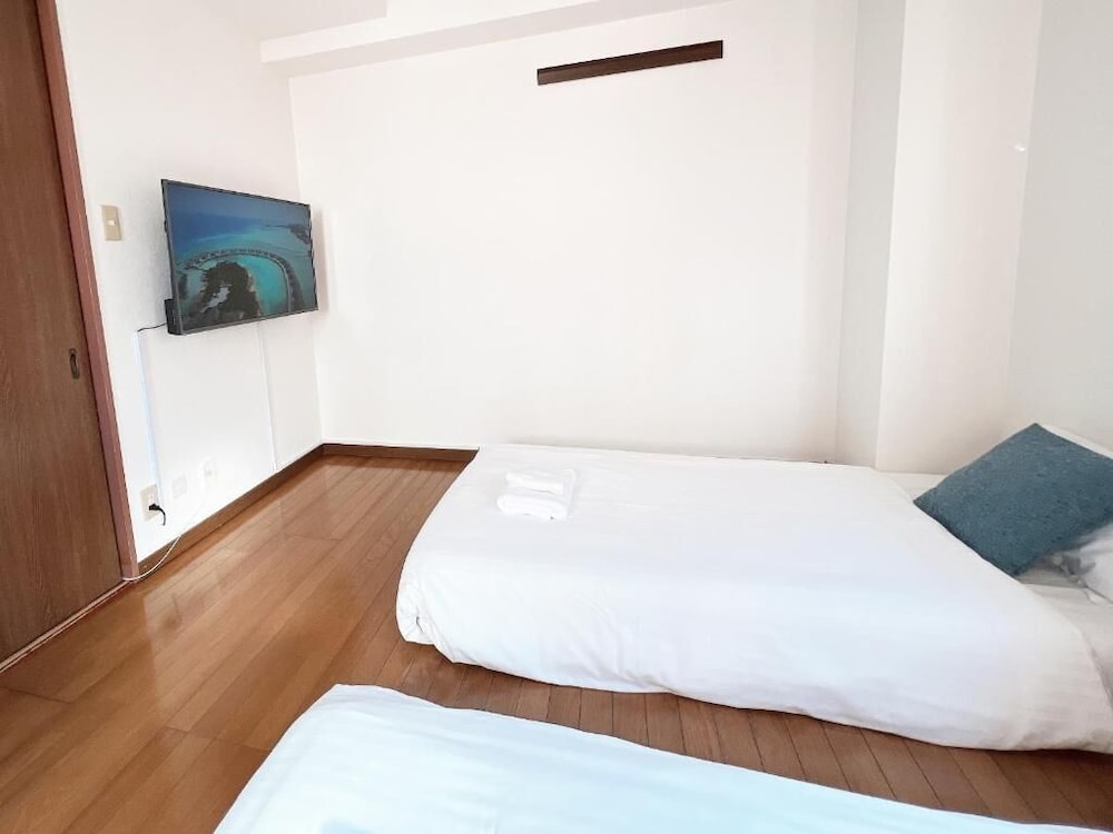 PINE TREE HOTEL 広島