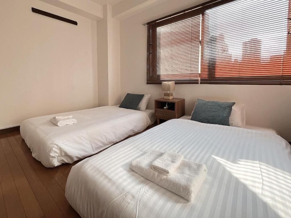 PINE TREE HOTEL 広島