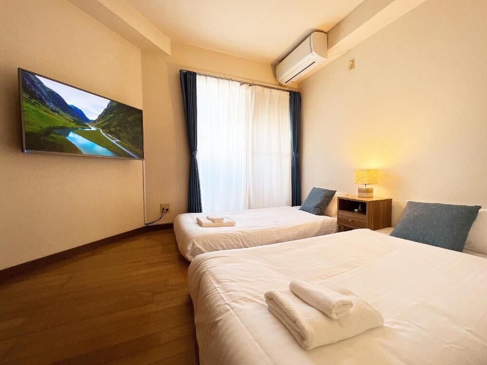 PINE TREE HOTEL 広島