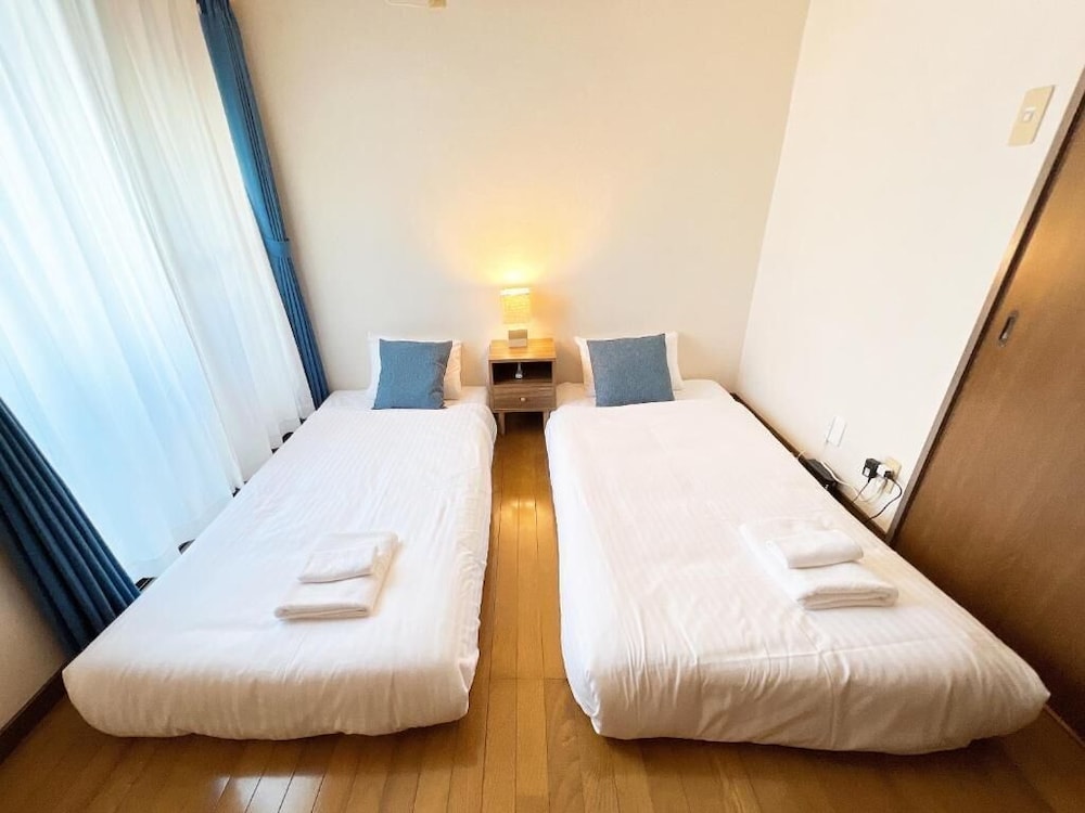 PINE TREE HOTEL 広島