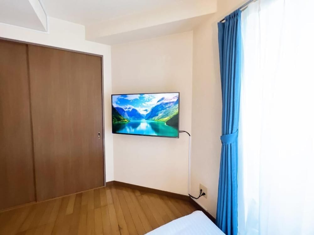 PINE TREE HOTEL 広島