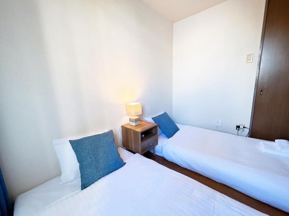 PINE TREE HOTEL 広島