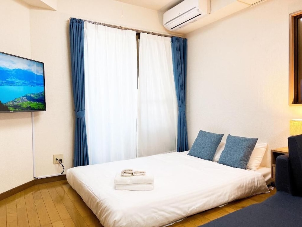 PINE TREE HOTEL 広島