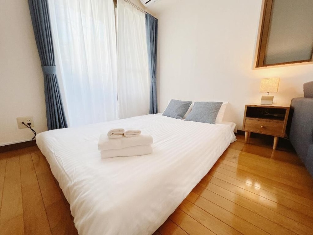 PINE TREE HOTEL 広島