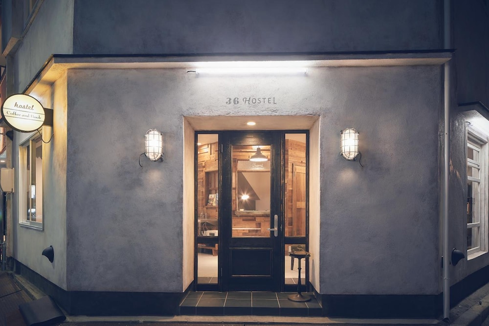 36HOSTEL サルホステル 広島