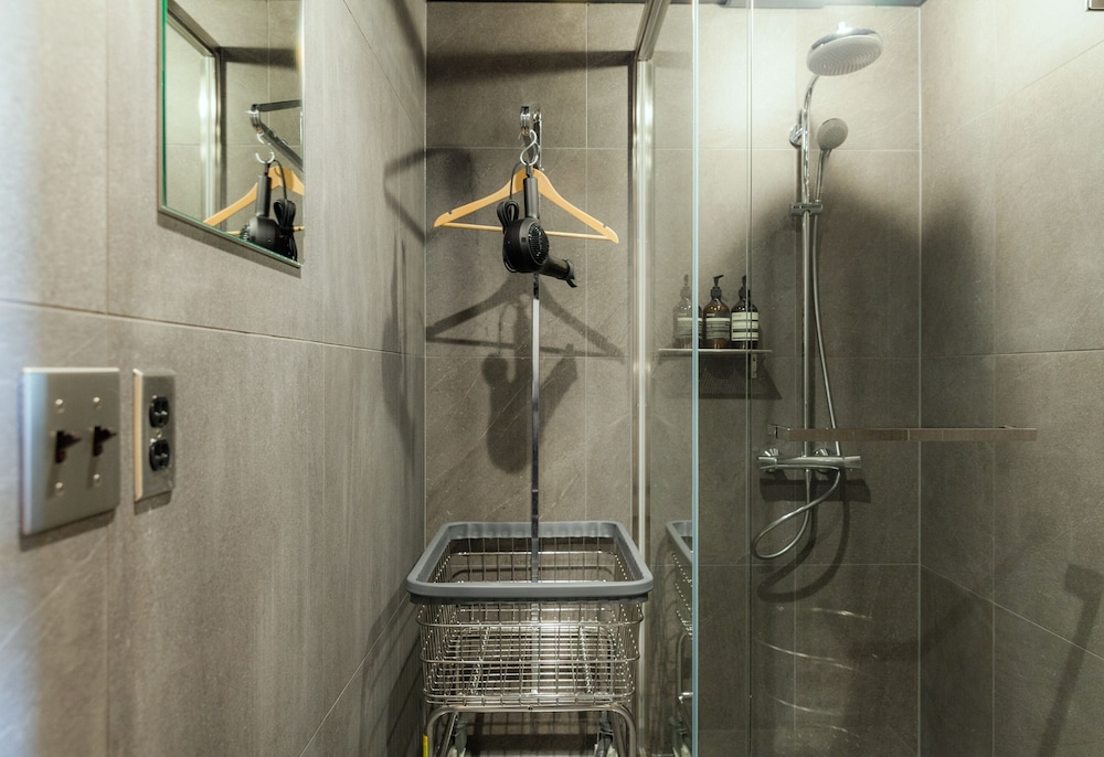 AREA INN FUSHIMICHO FUKUYAMA CASTLE SIDE 1-16 広島