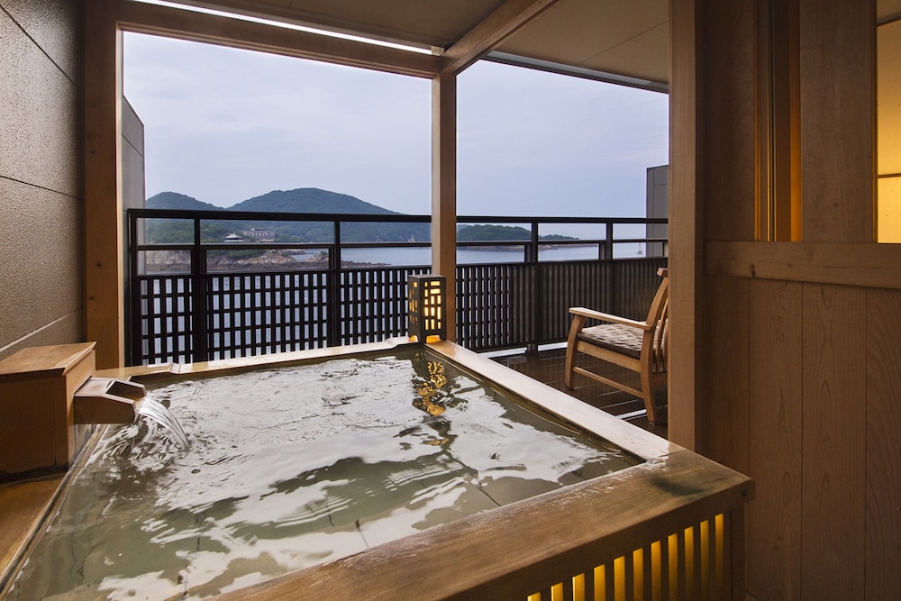 汀邸 遠音近音 広島