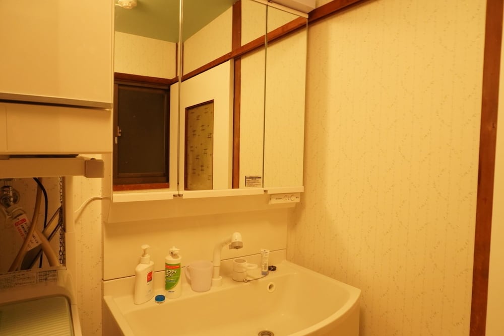 PRIVATE HOUSE FOR RABBIT ISLAND 広島