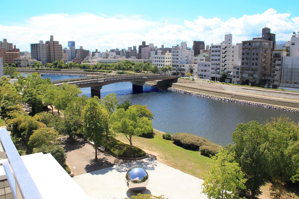 広島市文化交流会館 広島