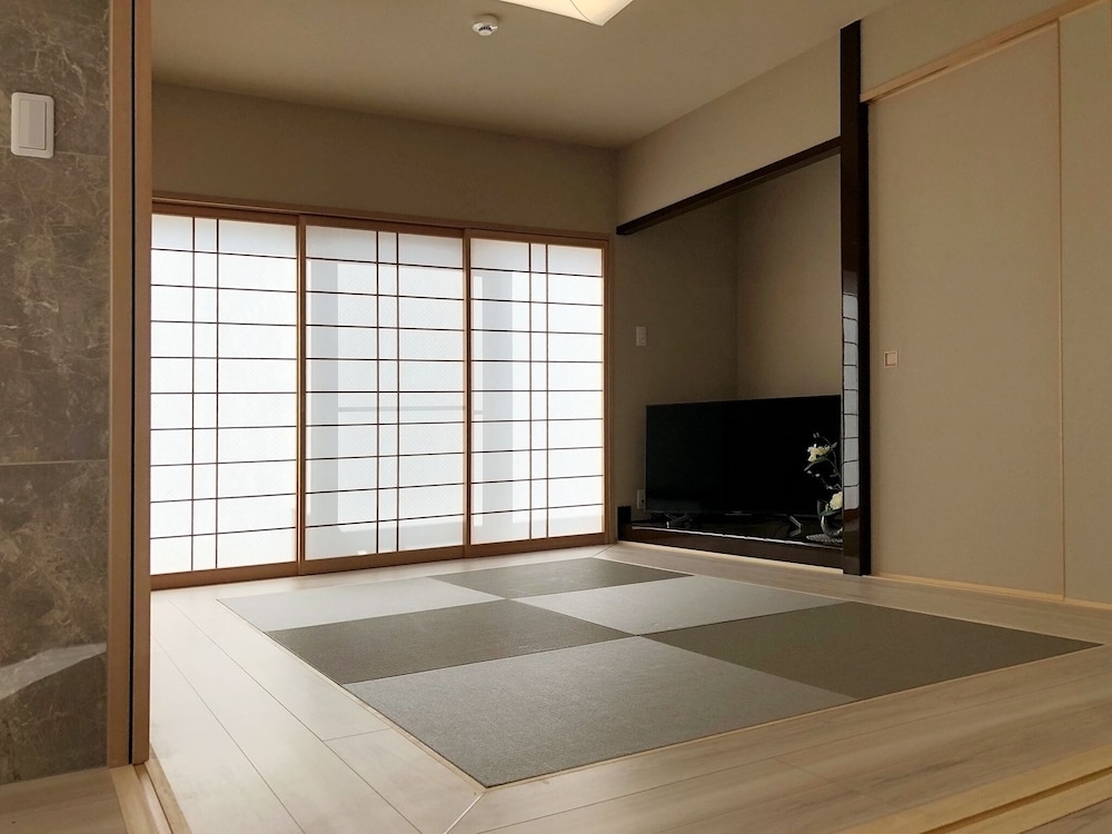 CONDOMINIUM BLANCHE 広島