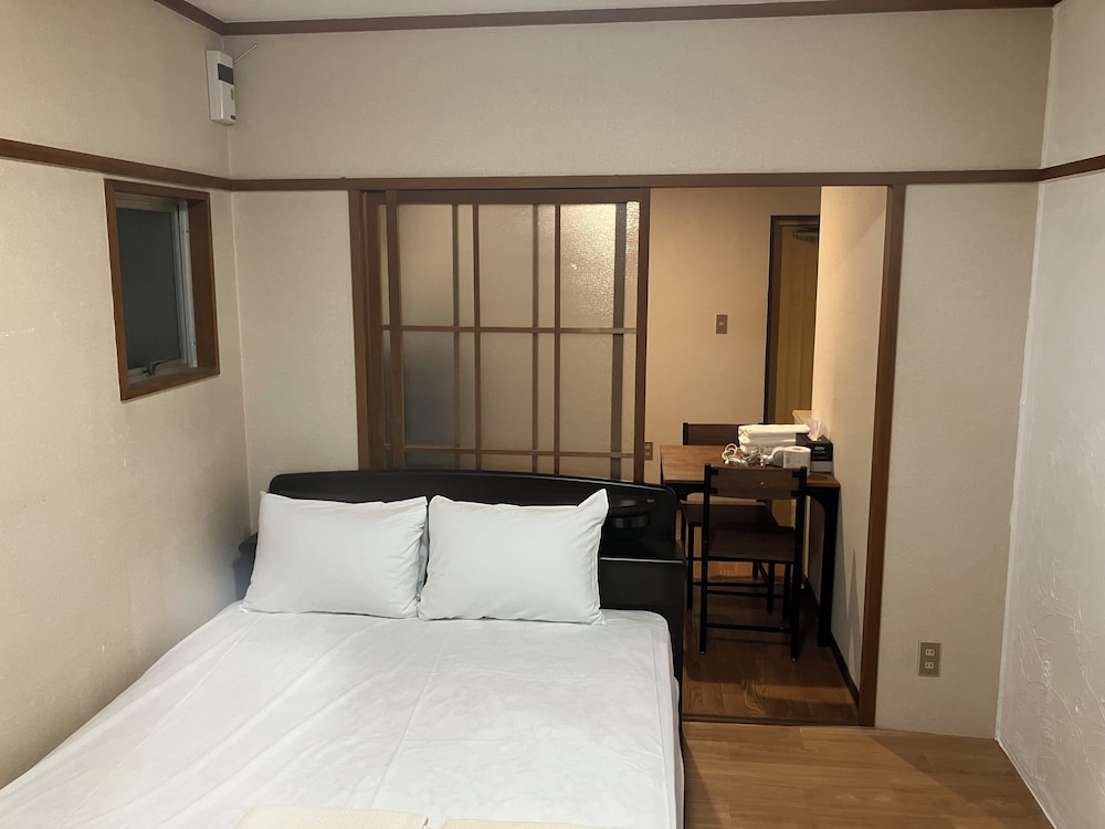 CASA VIENTO STAY INN 広島