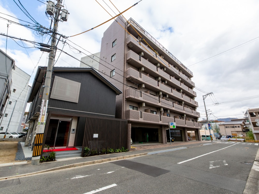 グランドベース広島光町 広島