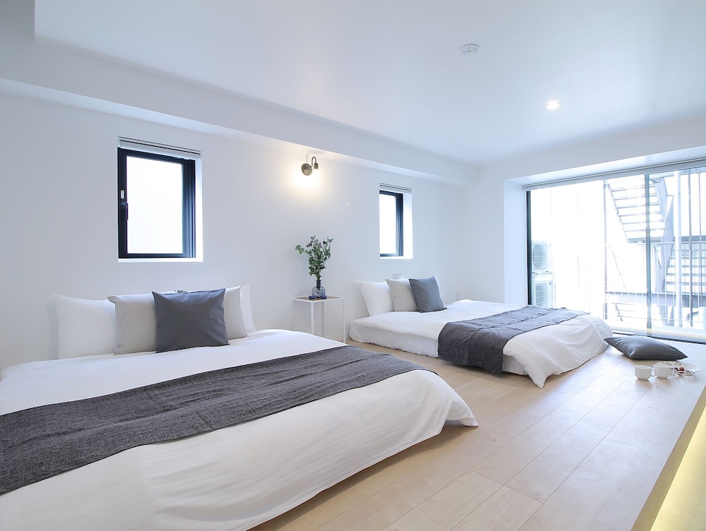 B HOTEL 広島平和大通り 広島