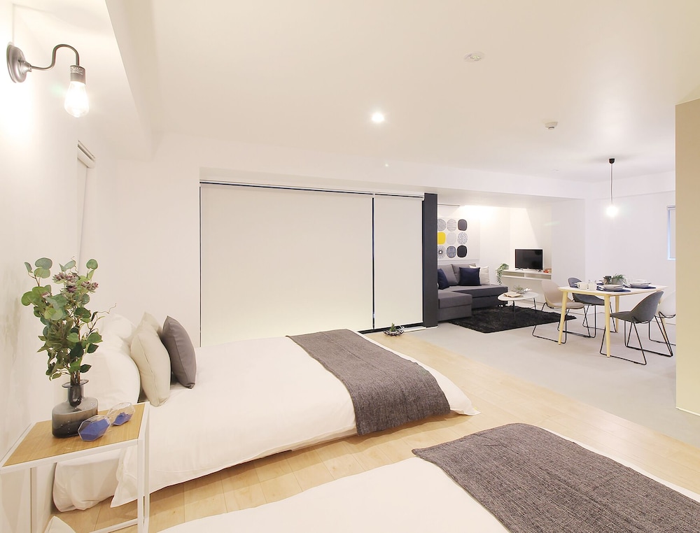B HOTEL 広島平和大通り 広島