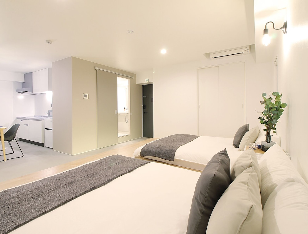 B HOTEL 広島平和大通り 広島