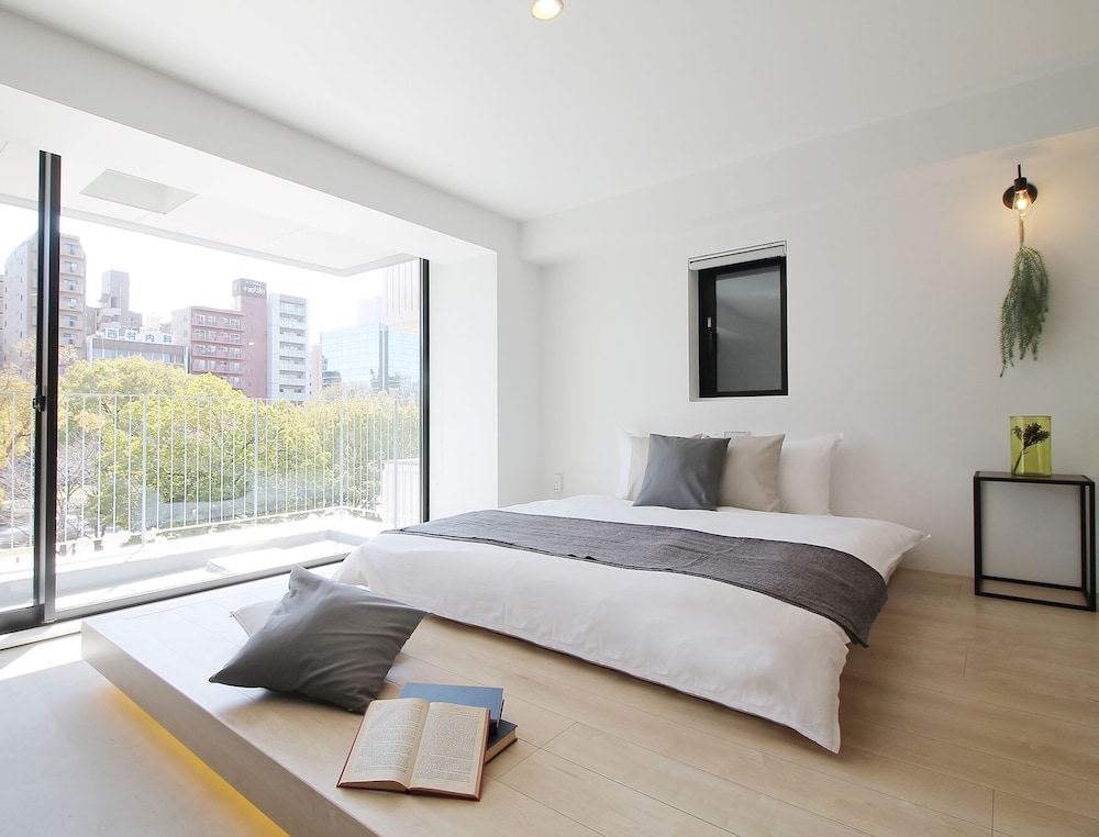 B HOTEL 広島平和大通り 広島