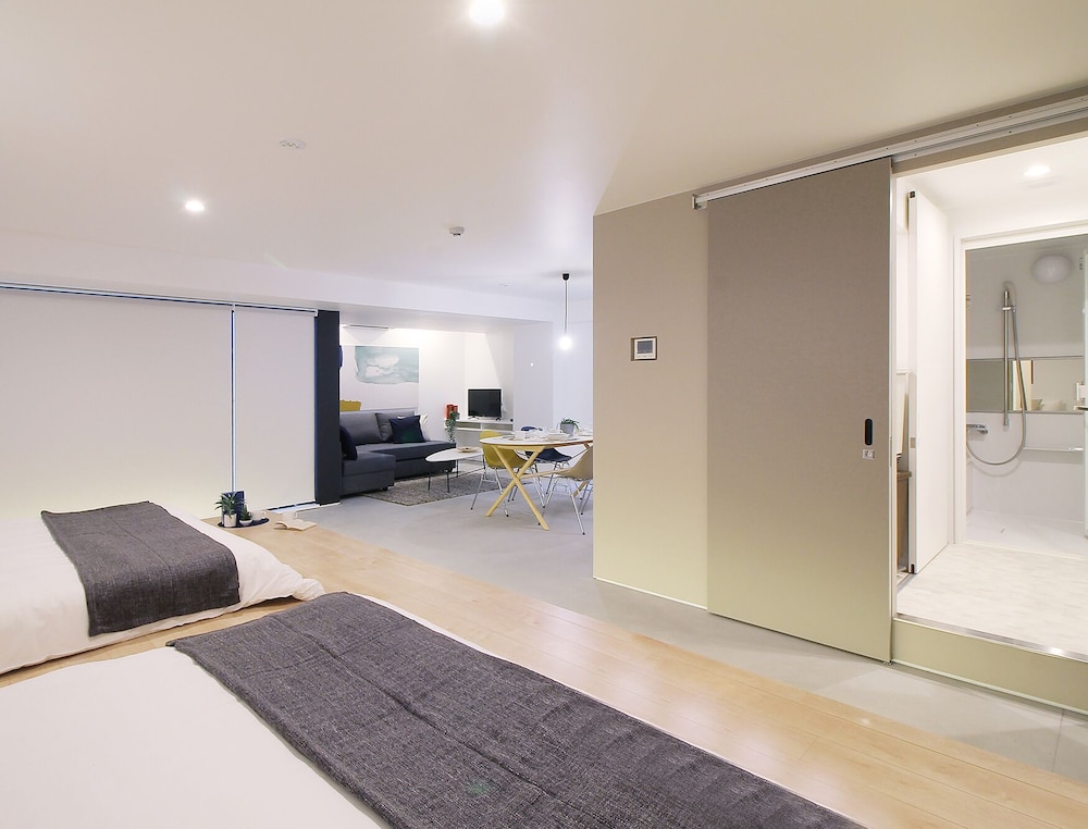 B HOTEL 広島平和大通り 広島