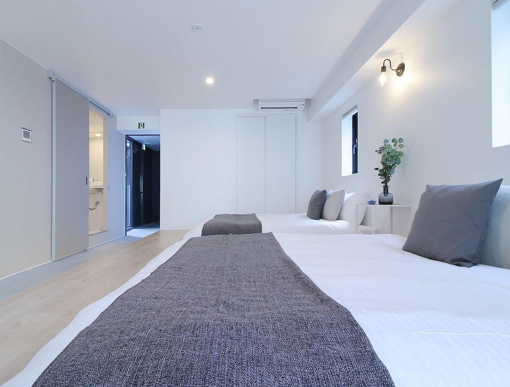B HOTEL 広島平和大通り 広島