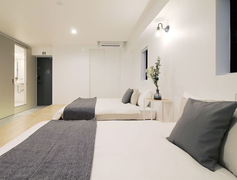 B HOTEL 広島平和大通り 広島