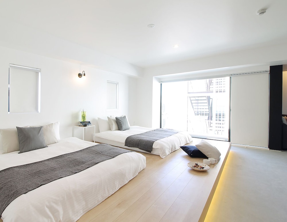 B HOTEL 広島平和大通り 広島