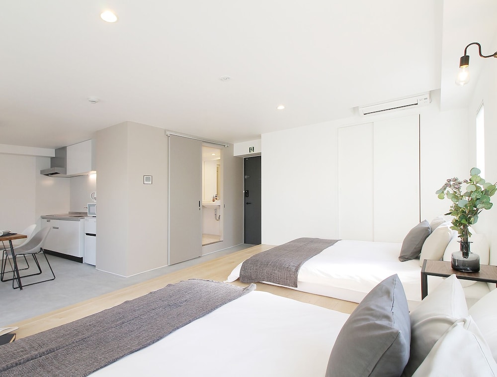 B HOTEL 広島平和大通り 広島