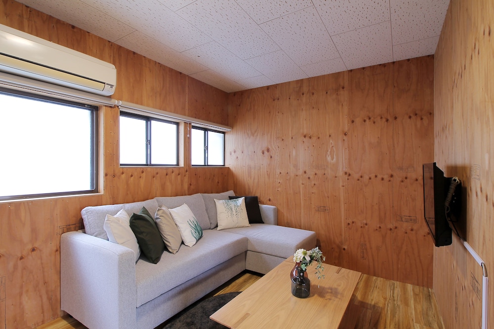 西蟹屋 PLANTS 広島