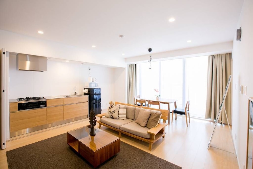 87G YOSHIJIMA AVE. 702 広島