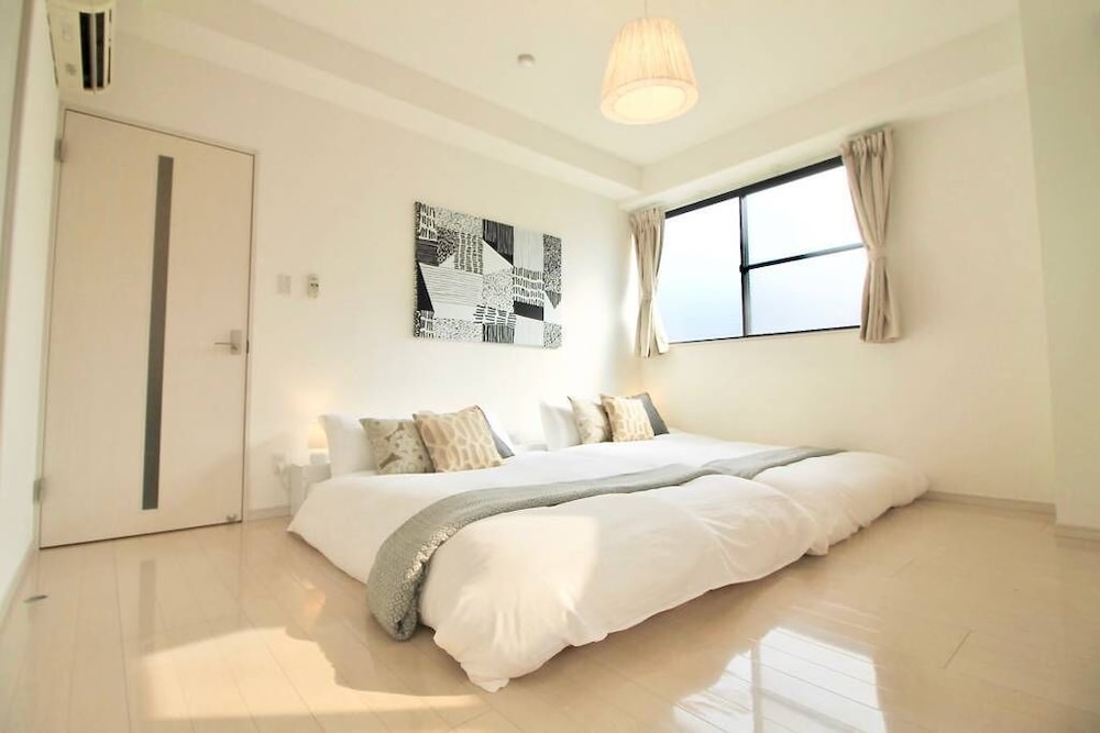 LUXES 比治山 広島