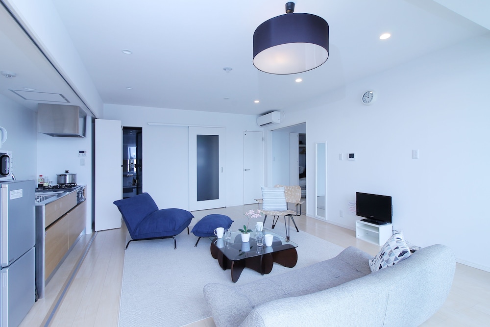 87G YOSHIJIMA AVE. 201、302、801 広島