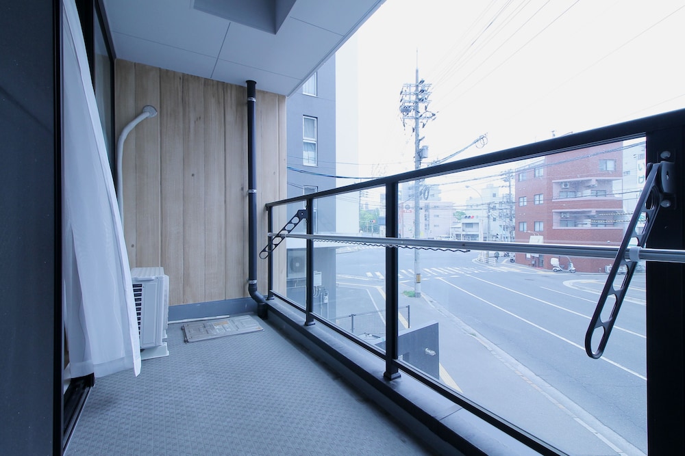 87G YOSHIJIMA AVE. 201、302、801 広島