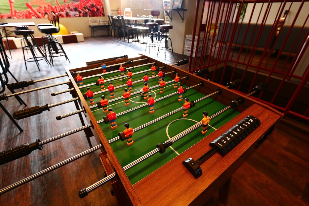 RED HELMET HOUSE&SPORTS BAR HIROSHIMA 広島